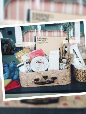 CESTA REGALO PERSONALIZADA