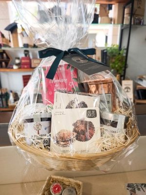 CESTA REGALO PERSONALIZADA CESTO REDONDO