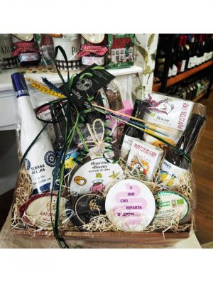 CESTA REGALO PERSONALIZADA