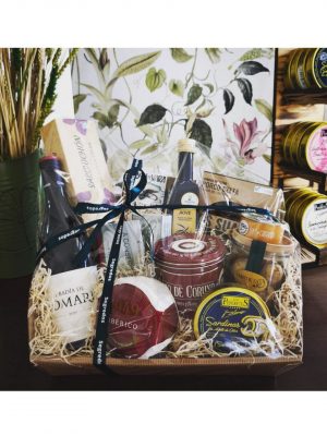 CESTA REGALO PERSONALIZADA